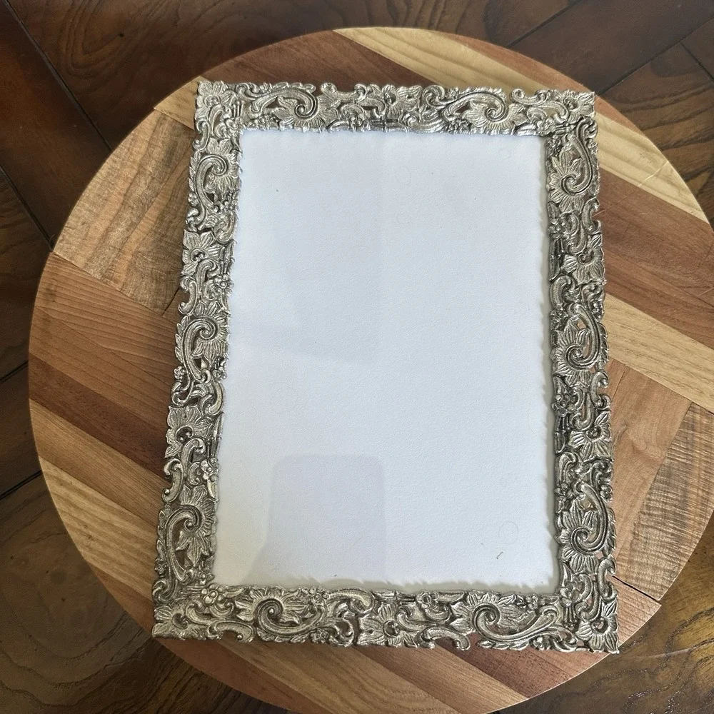 Vintage Floral Paisley Silver Tone Metal Textured Picture Frame Photo 5x7 inch